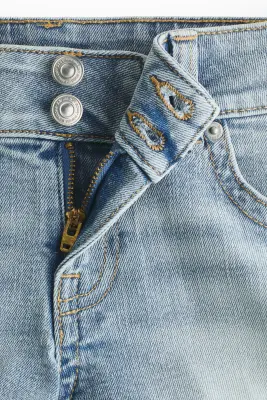 Mini short taille basse en denim - Bleu denim clair — photo 4