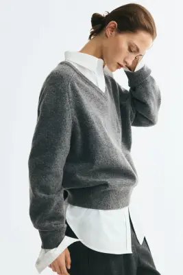 Pull oversize à encolure en V - Gris foncé — photo 2
