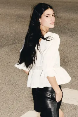 Blouse péplum avec dentelle - Blanc — photo 1