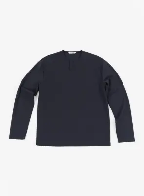 2 Buttons T-Shirt in Navy Blue Technical Knit — photo 2