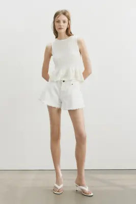 Short frangé en denim - Crème — photo 1