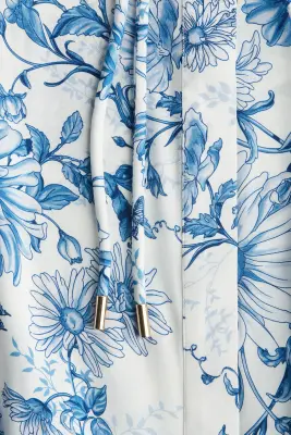 Robe longue à manches bouffantes - Blanc/bleu/fleuri