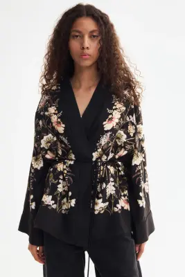 Veste en twill avec ceinture à nouer - Noir/fleuri — photo 1