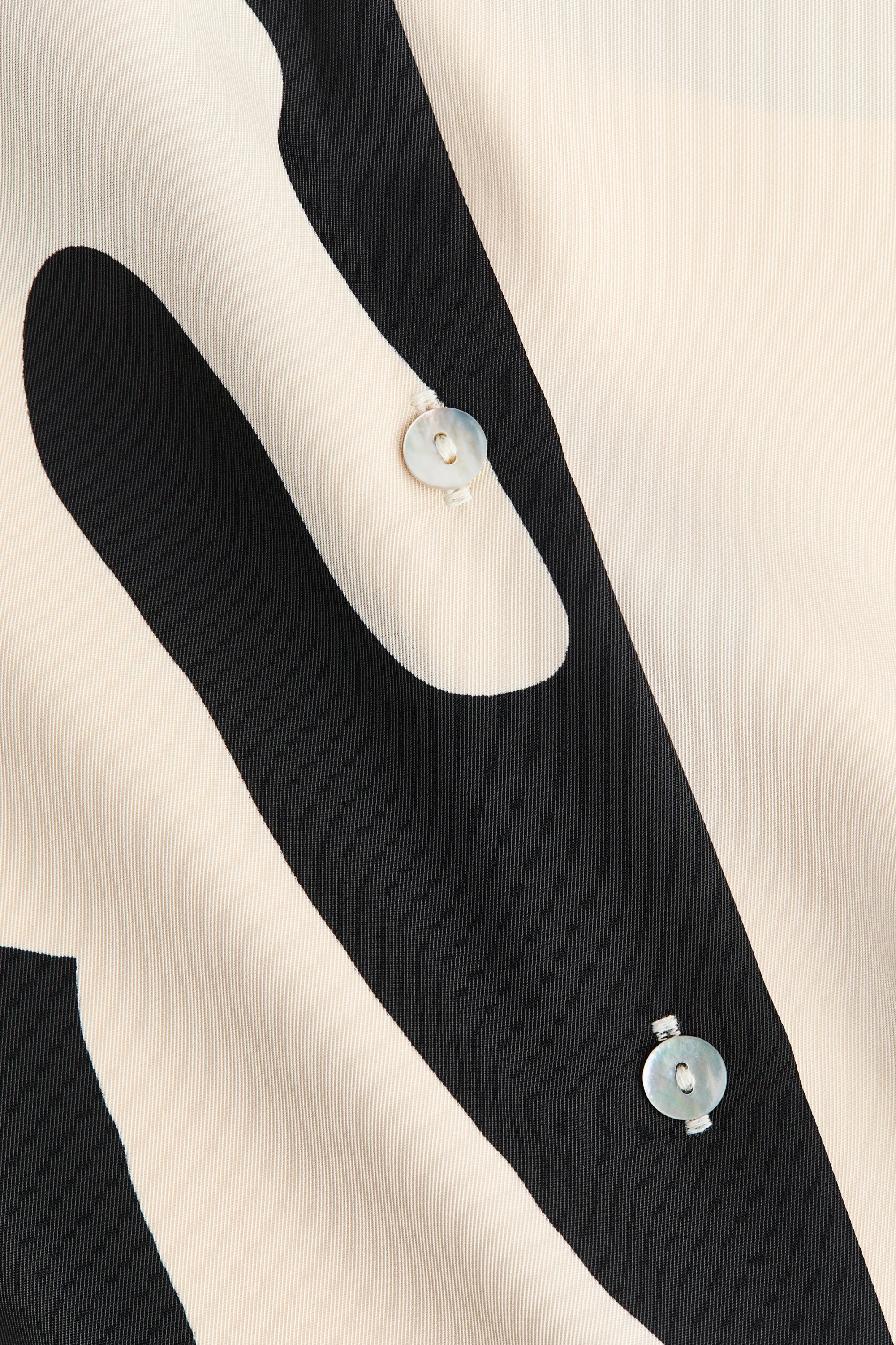 Chemise en twill imprimé - Crème/motif noir