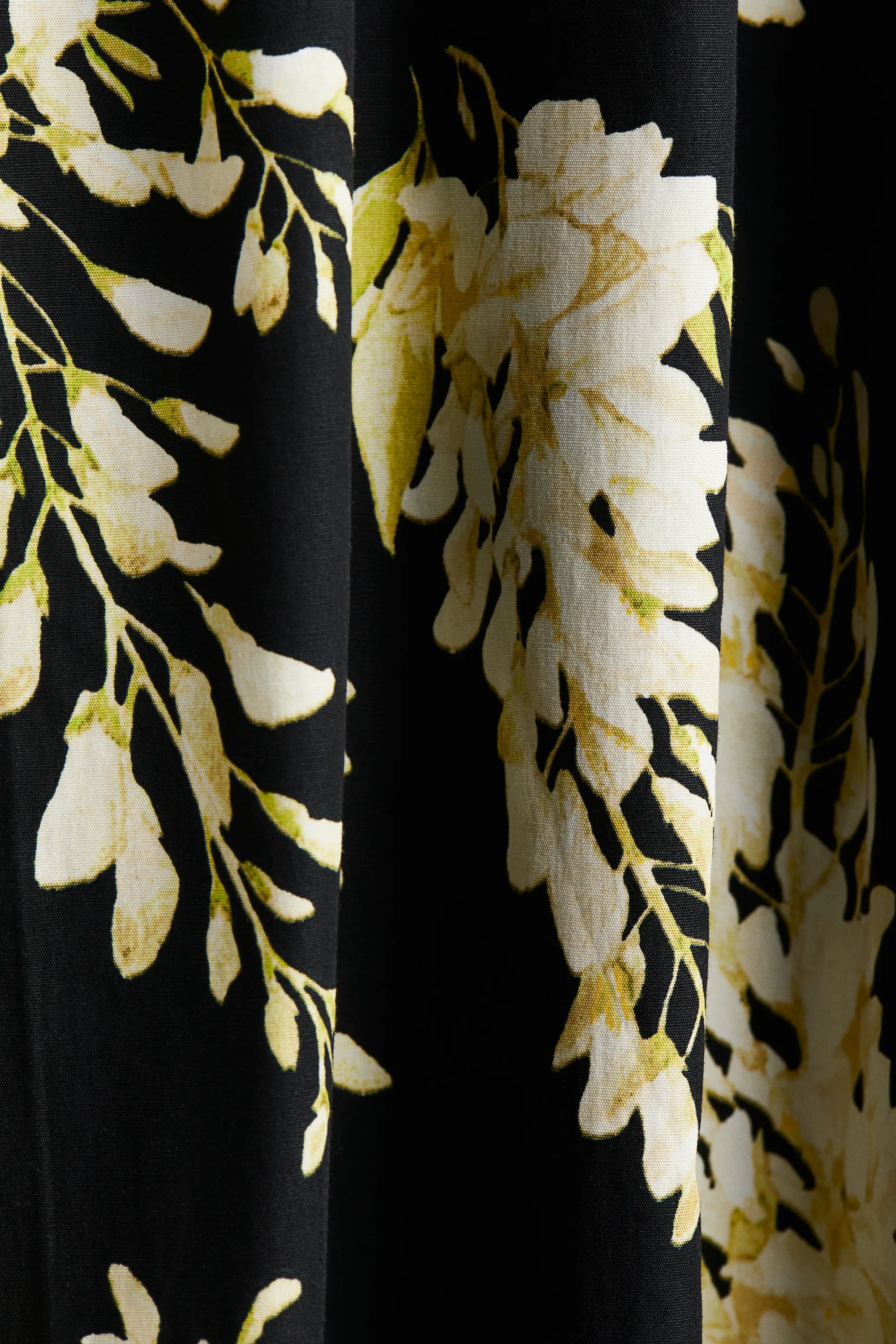 Robe à bretelles fines en coton - Noir/fleuri