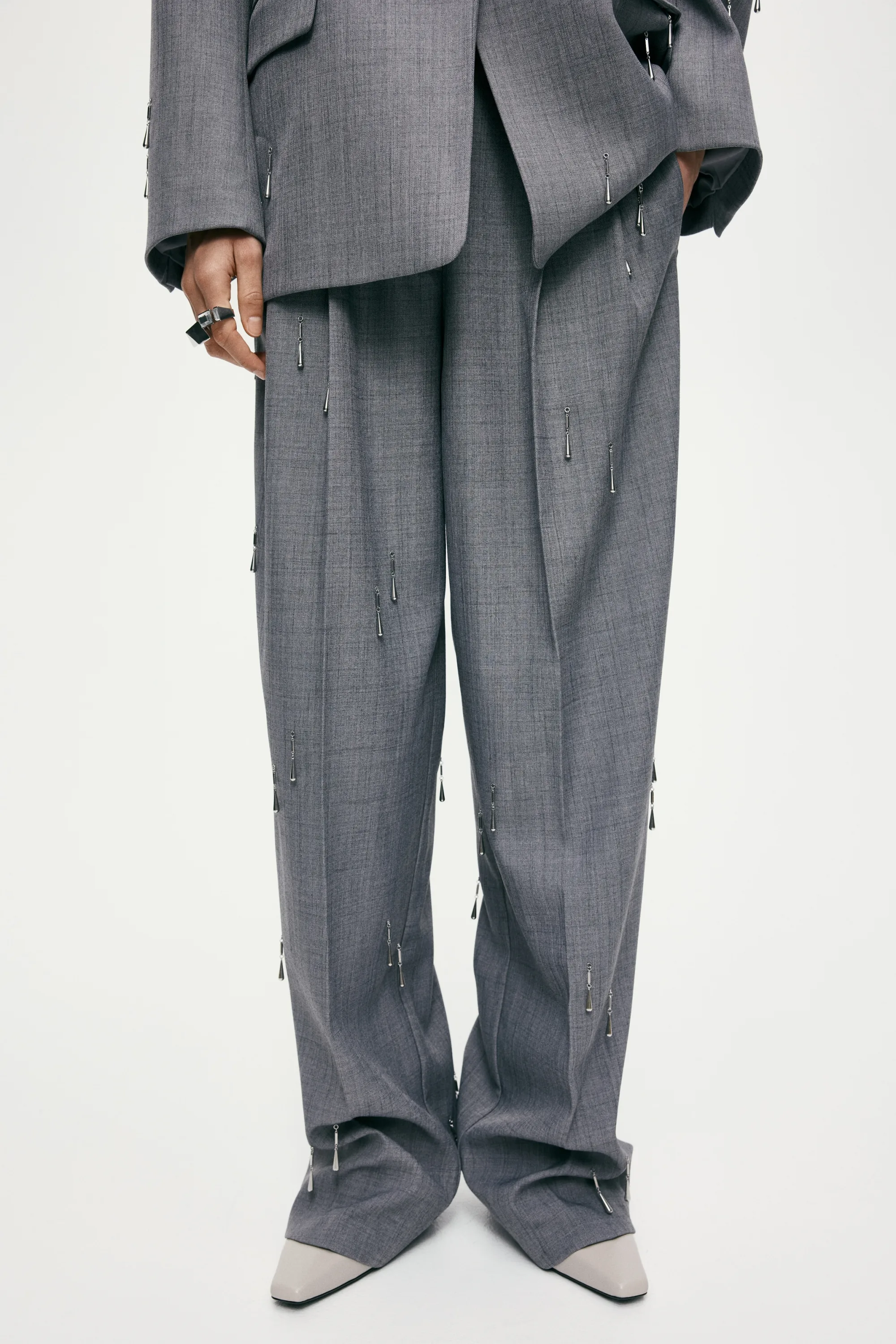 Pantalon avec perles fantaisie - Gris