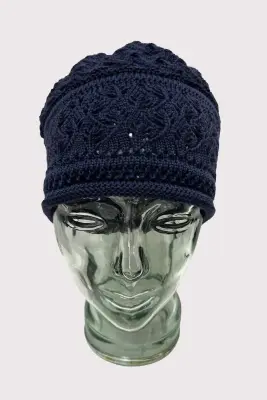 Bonnet Page — photo 2