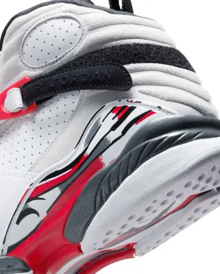 Air Jordan 8 Retro Bugs Bunny — photo 5
