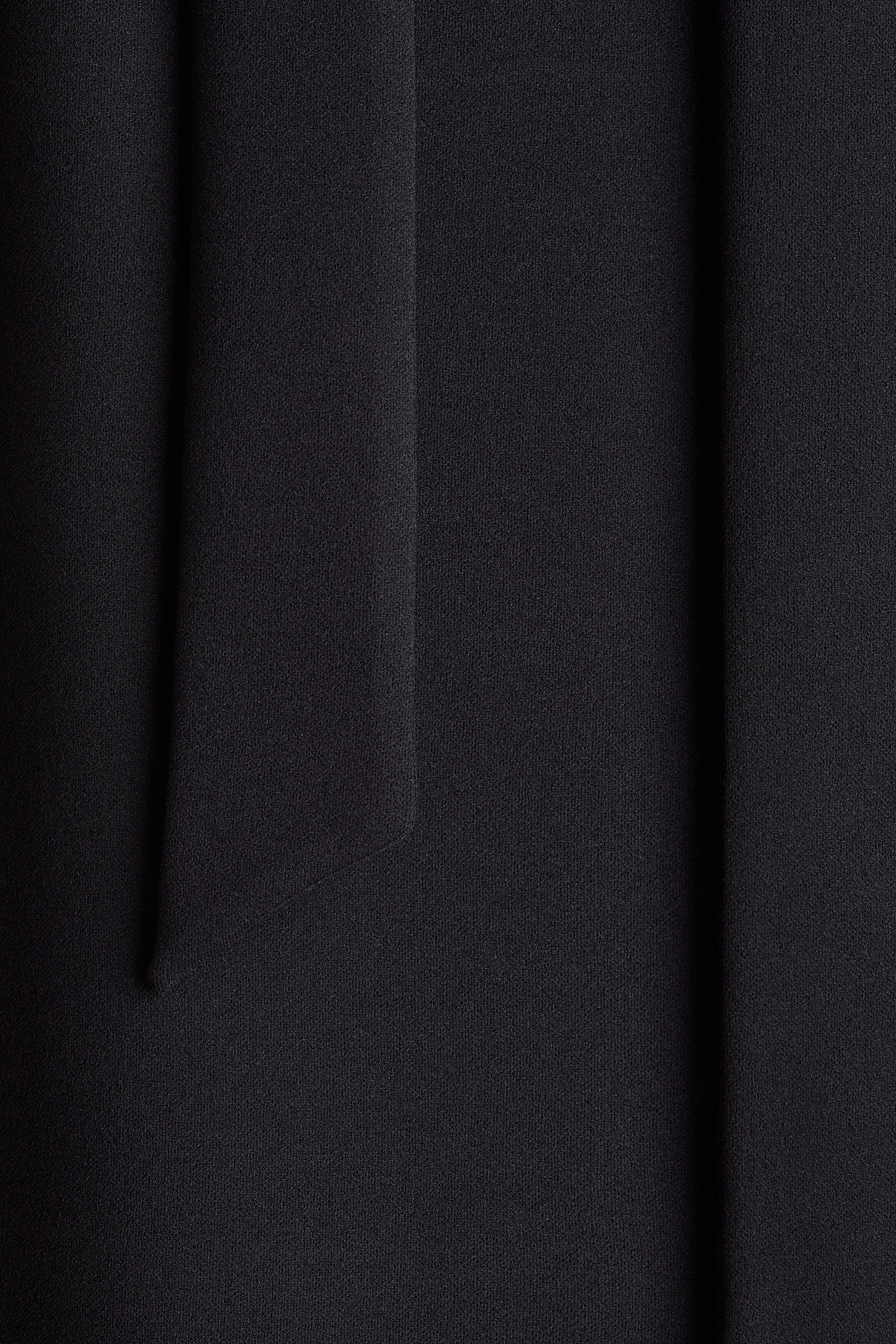 Robe moulante avec écharpe - Noir