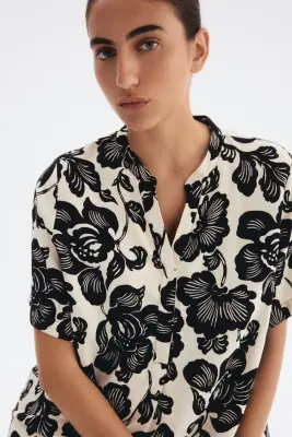 Robe tunique en viscose - Crème/noir/fleuri — photo 1