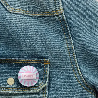 BADGE 32 MM - DESIGN INSPIRÉ DU MÉTRO PARISIEN - POP — photo 2