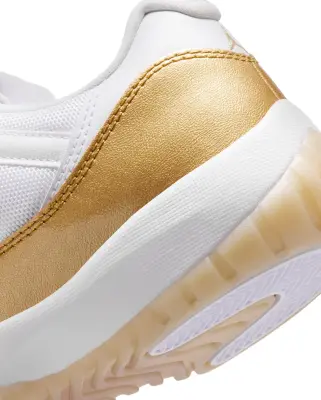W Air Jordan 11 Retro Low White Metallic Gold "Mother Day" — photo 5