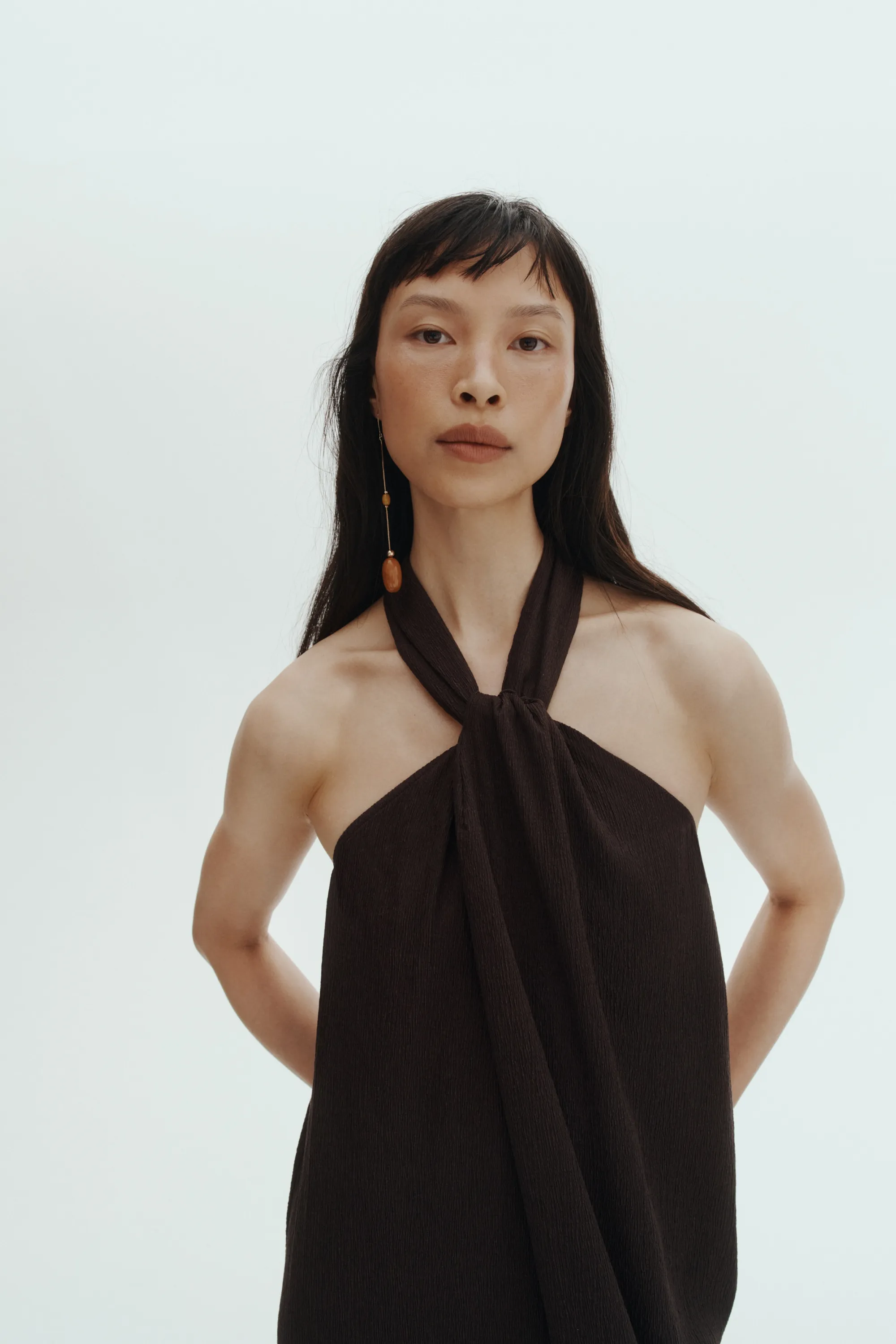 Robe dos nu avec détail torsadé - Marron foncé