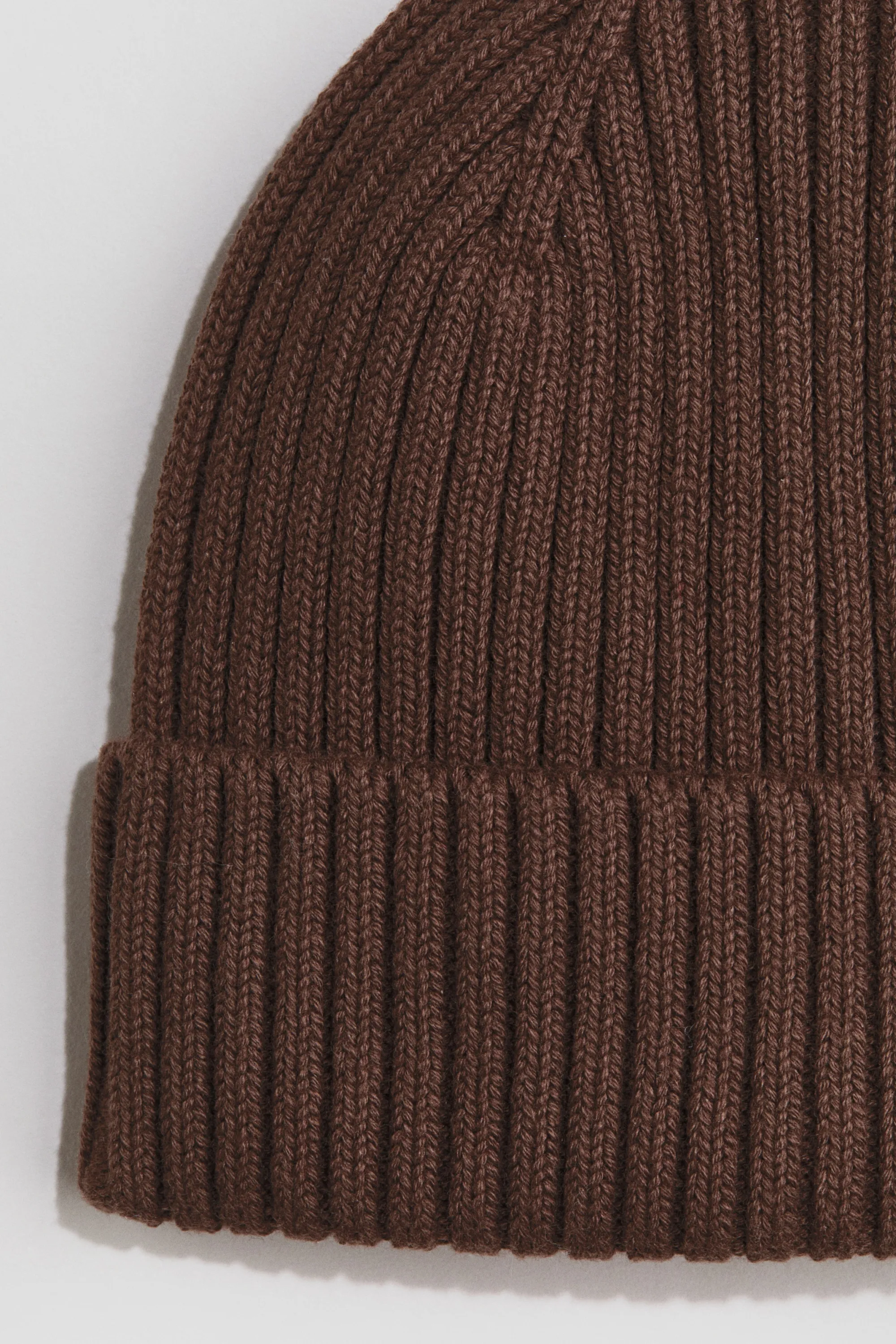 Bonnet en maille côtelée - Marron foncé