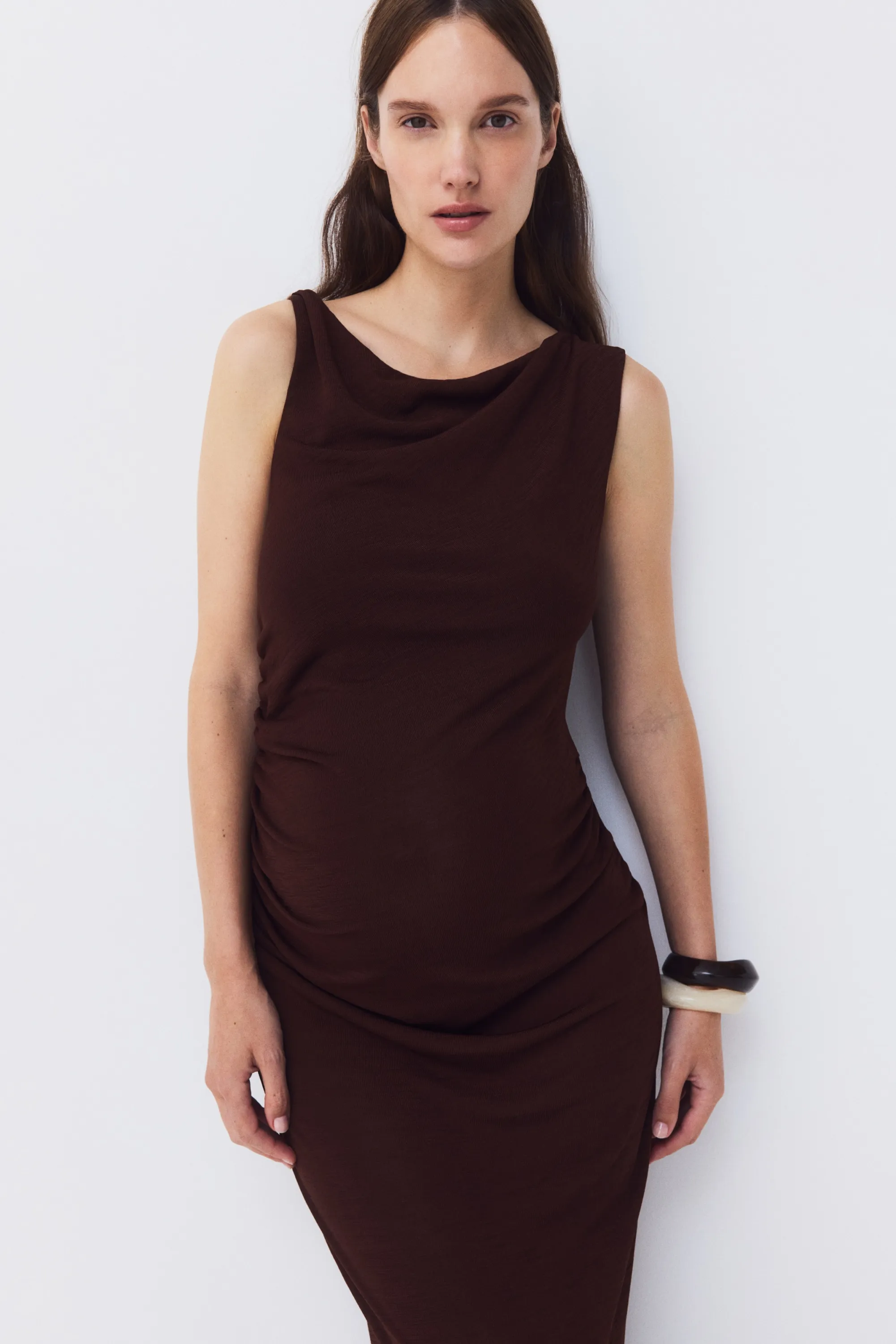 MAMA Robe à encolure bénitier - Marron foncé