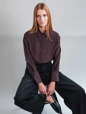 CHEMISE AJUSTÉE EN ENVERS SATIN — photo 2