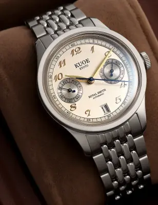 KUOE ROYAL SMITH 90-010 IVORY X VERTICAL BRUSHED DIAL / BOR BRACELET / MEDAILLON CASEBACK — photo 2
