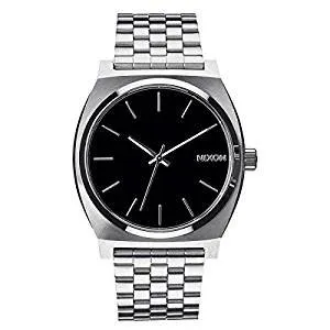 Montre a quartz minimal