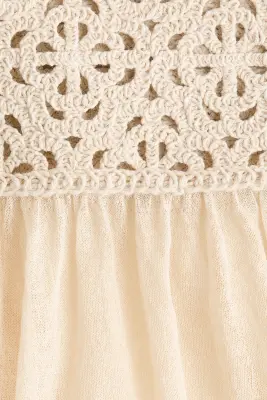Robe façon crochet avec jupe évasée - Beige clair — photo 2
