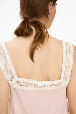 Top brodé en viscose mélangée - Rose clair/color block — photo 2