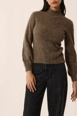 Pull Annette Galet — photo 1