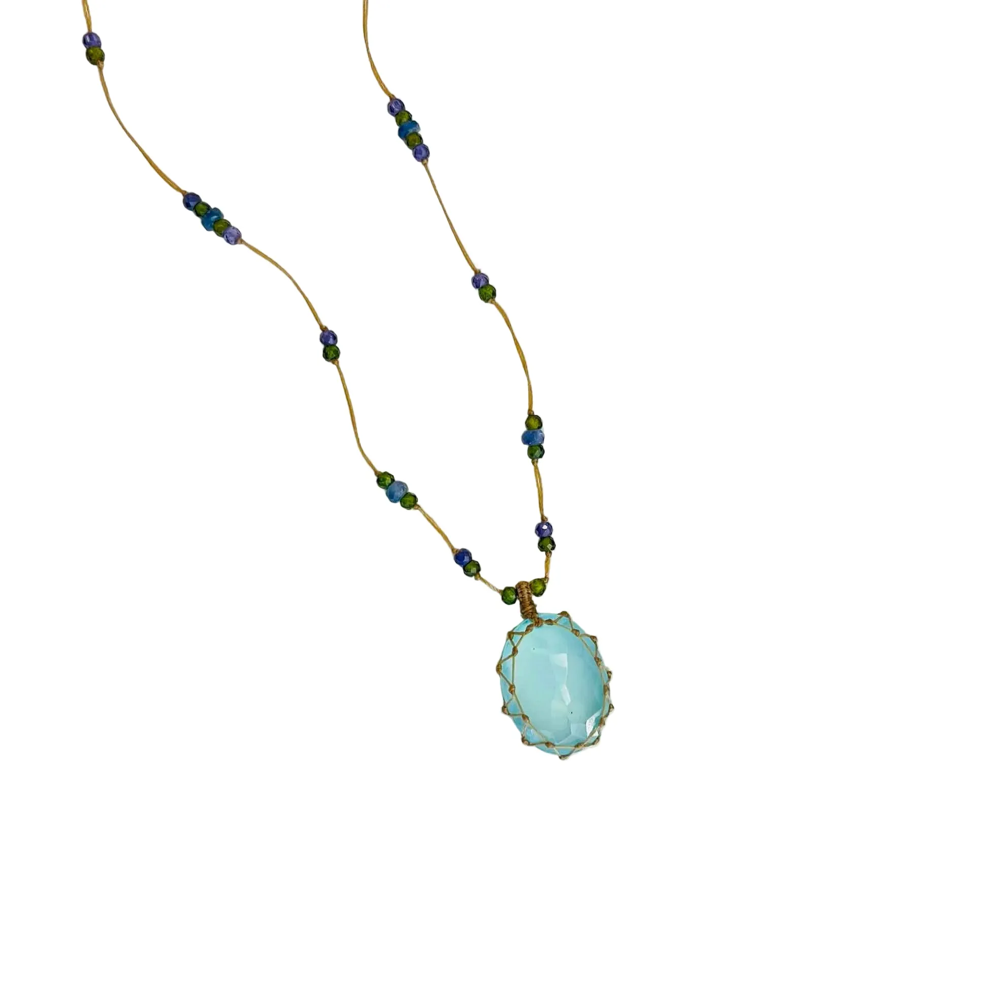 Collier court calcédoine bleu - Sharing