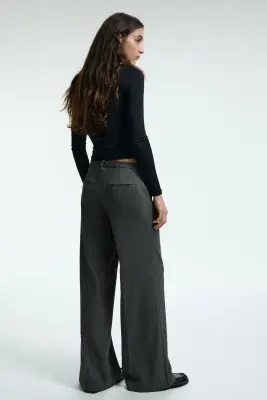 Pantalon chic à jambes larges - Gris foncé/motif chevron — photo 2