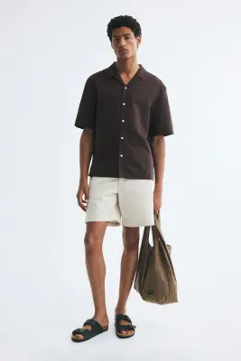 Chemise Relaxed Fit en lin mélangé avec col cubain - Marron foncé — photo 2
