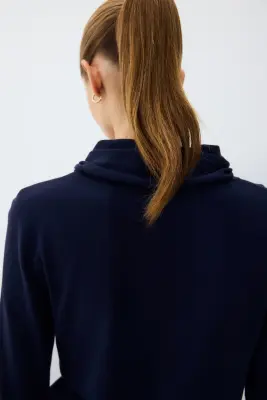 Pull à col foulard - Bleu marine — photo 2
