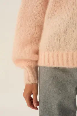 Pull Amour Rose - 25 ans — photo 5