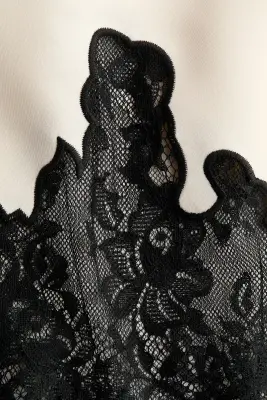 Robe à bretelles fines avec dentelle - Crème — photo 4