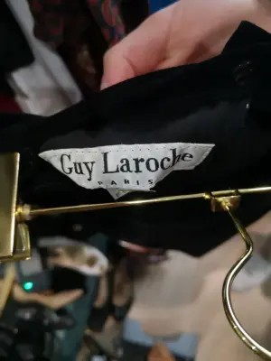 Jupe noire Guy Laroche — photo 4
