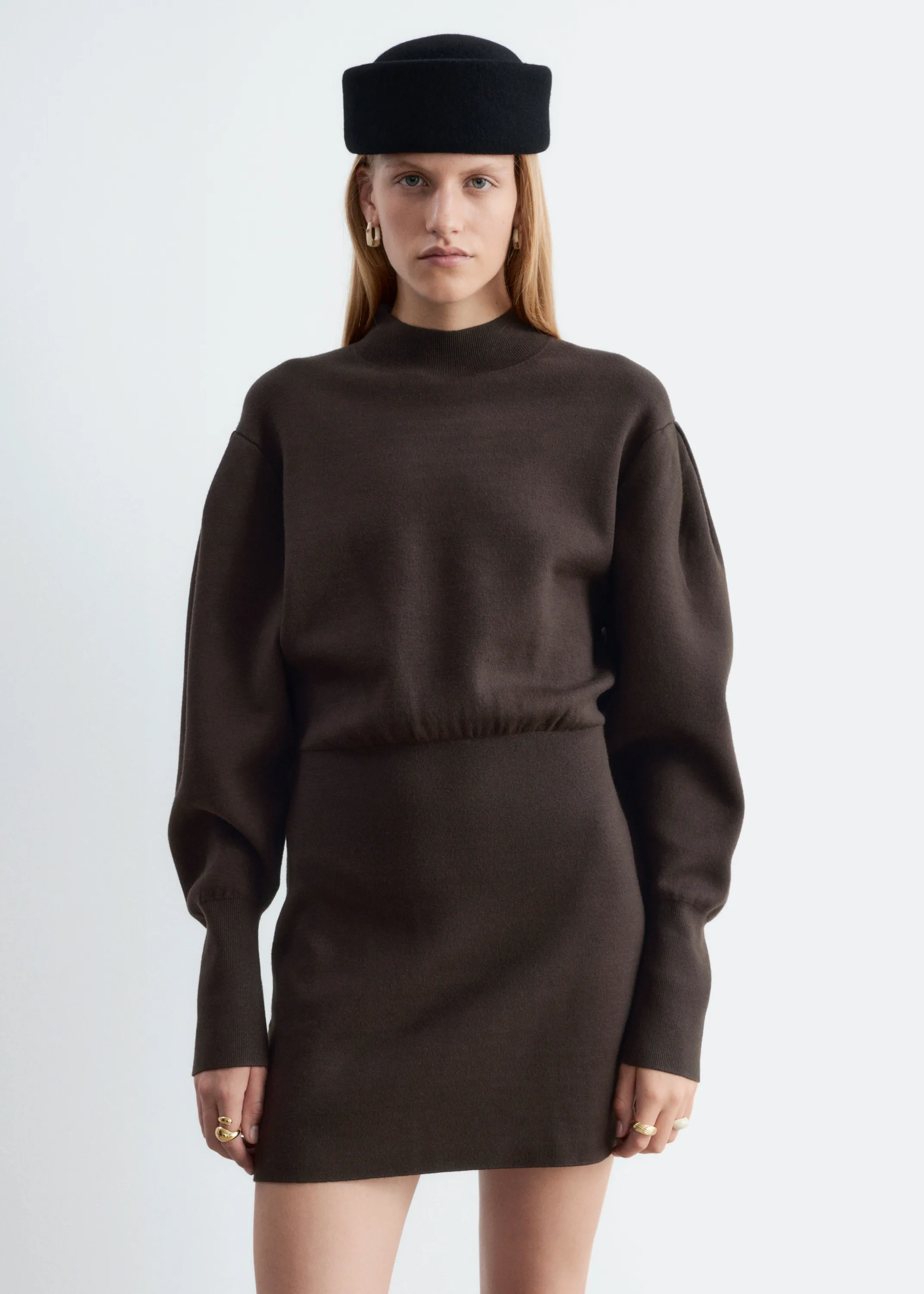 Robe courte en maille à col montant - Marron foncé