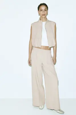 Veste sans manches avec base à effet boule - Beige — photo 1