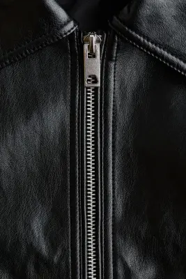 Veste en tissu enduit avec ceinture à nouer - Noir — photo 5