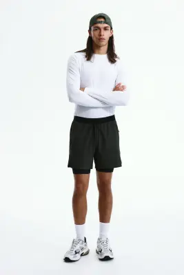 Short de sport superposé DryMove™ - Olive foncé/noir — photo 1