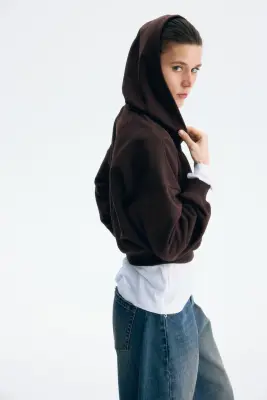Veste courte zippée avec capuche - Marron foncé — photo 3