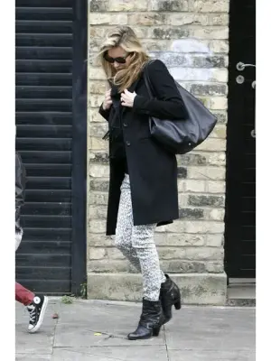 Bottines Biker en cuir beige sable et talon bois Px boutique 600€ Taille 36 — photo 5