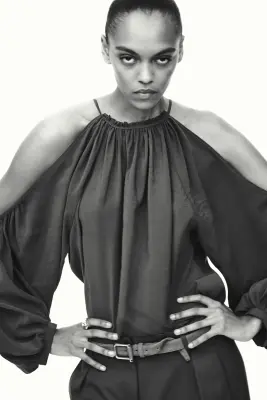 Blouse épaules dénudées - Vert kaki foncé — photo 1