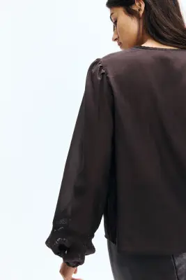 Blouse avec dentelle - Marron foncé — photo 2