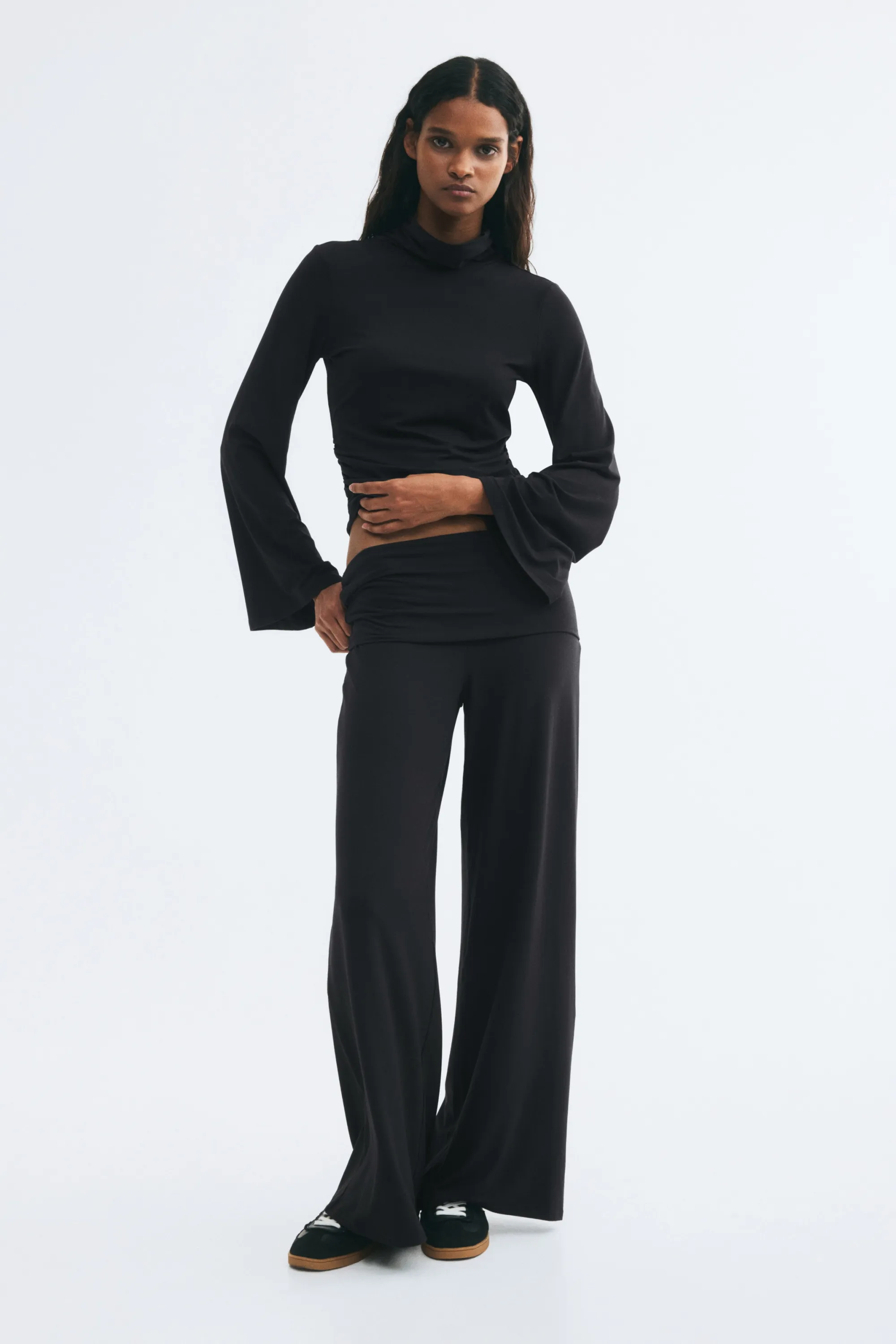 Top à effet drapé avec col cheminée - Noir