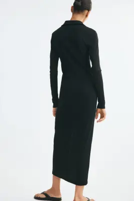 Robe ajustée en jersey avec manches longues - Noir — photo 2