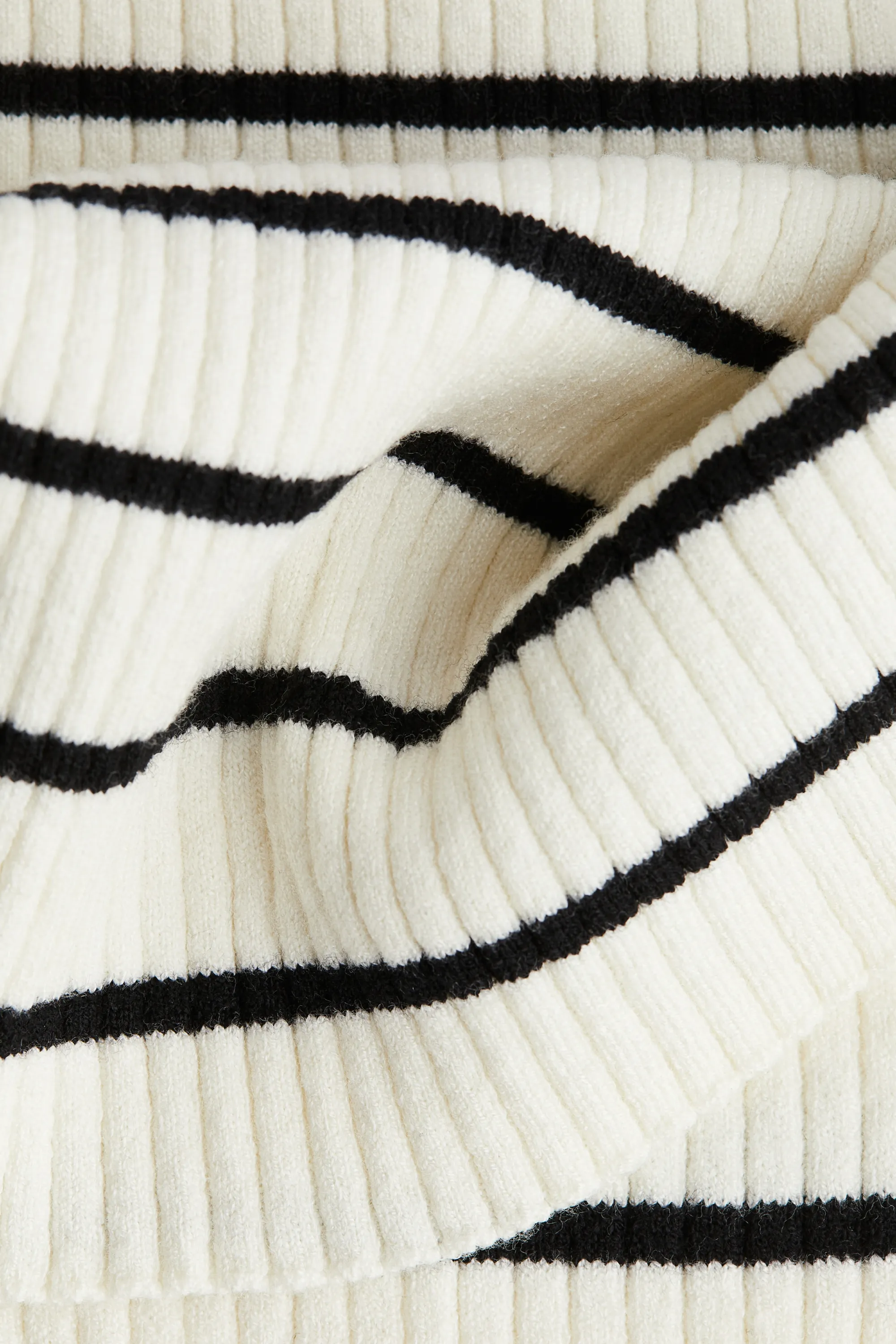 Robe épaules nues en maille côtelée - Crème/rayé