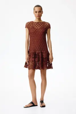 Robe façon crochet avec jupe évasée - Brun rouille — photo 1