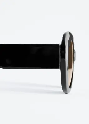 Lunettes de soleil oversize - Noir — photo 4