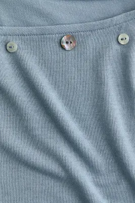 Top à encolure bateau avec boutons - Bleu ancien clair — photo 3