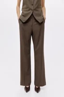 Pantalon droit avec plis - Brown — photo 1