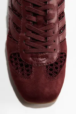 Sneakers façon crochet - Bordeaux — photo 2