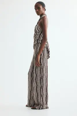 Pantalon texturé avec taille élastique - Marron foncé/rayé — photo 4