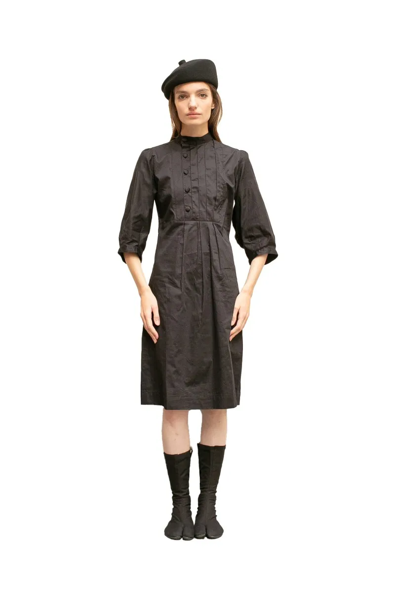 Robe tunique à plastron plissé